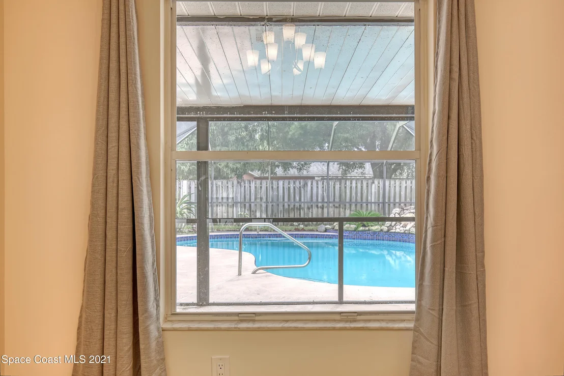 Photo of 649 Sandpiper Circle