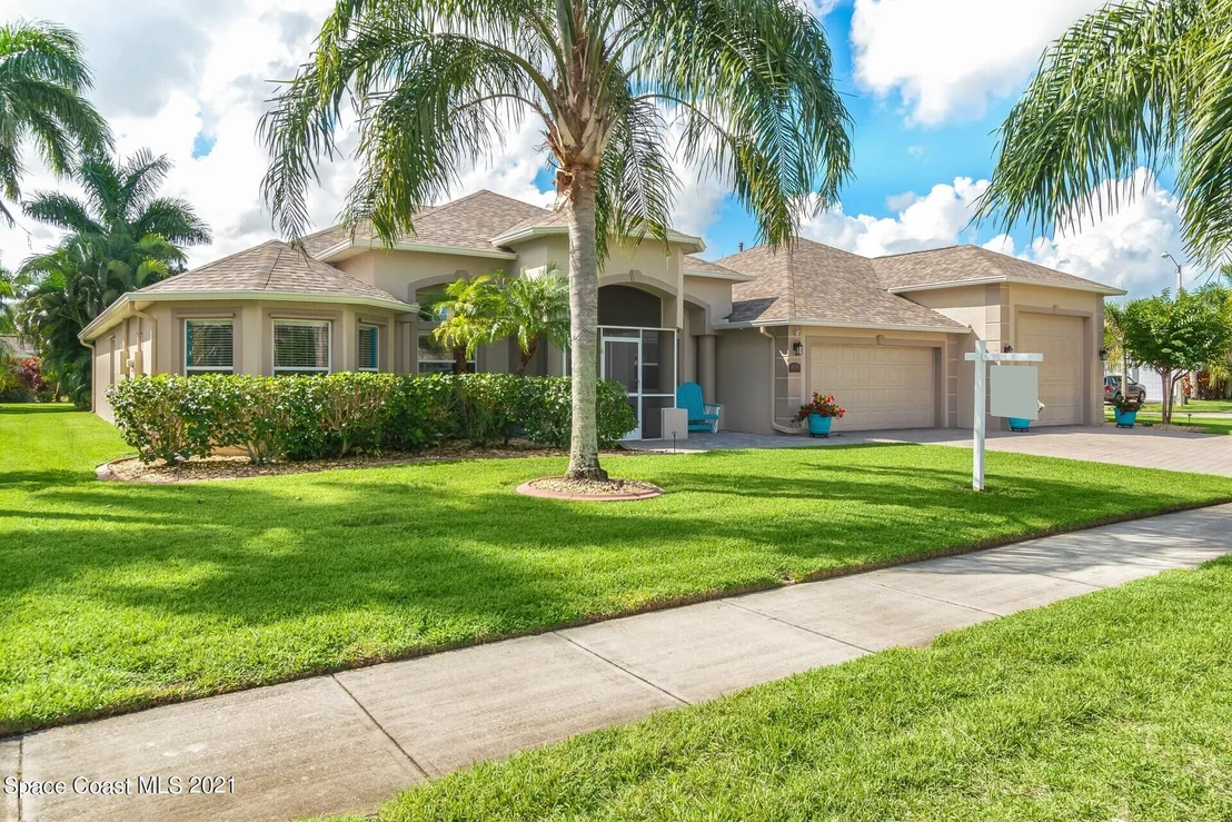 Photo of 1878 Auburn Lakes Drive