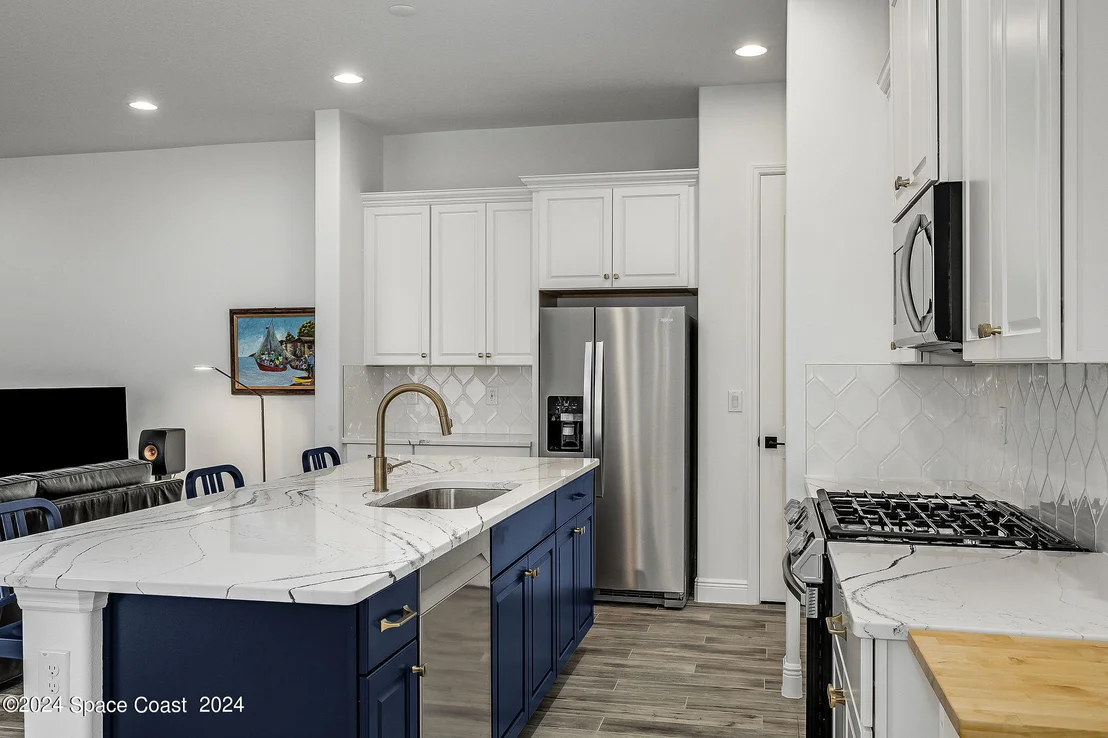 Photo of 8536 Lyside Drive