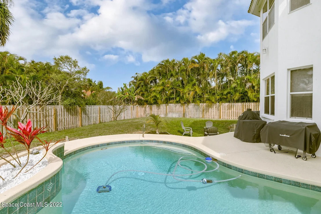 Photo of 218 Waterside Drive