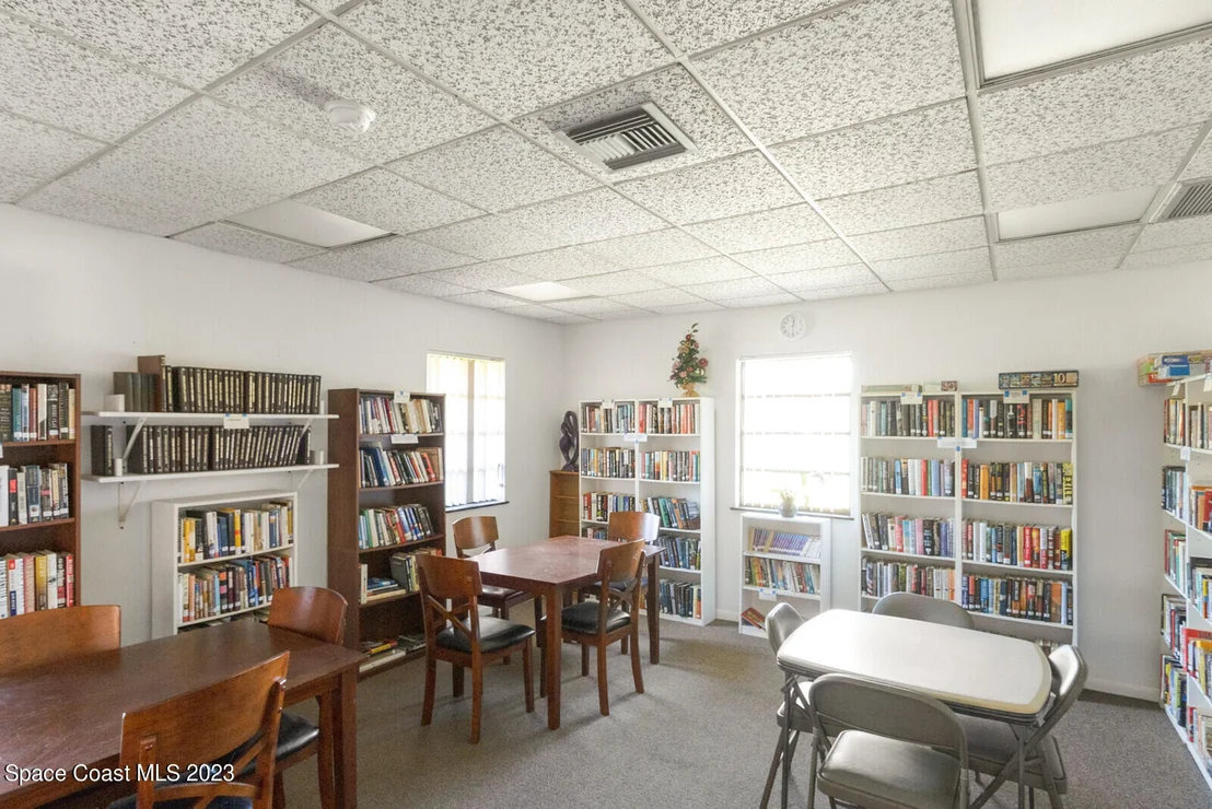 Photo of 1961 Mango Street NE