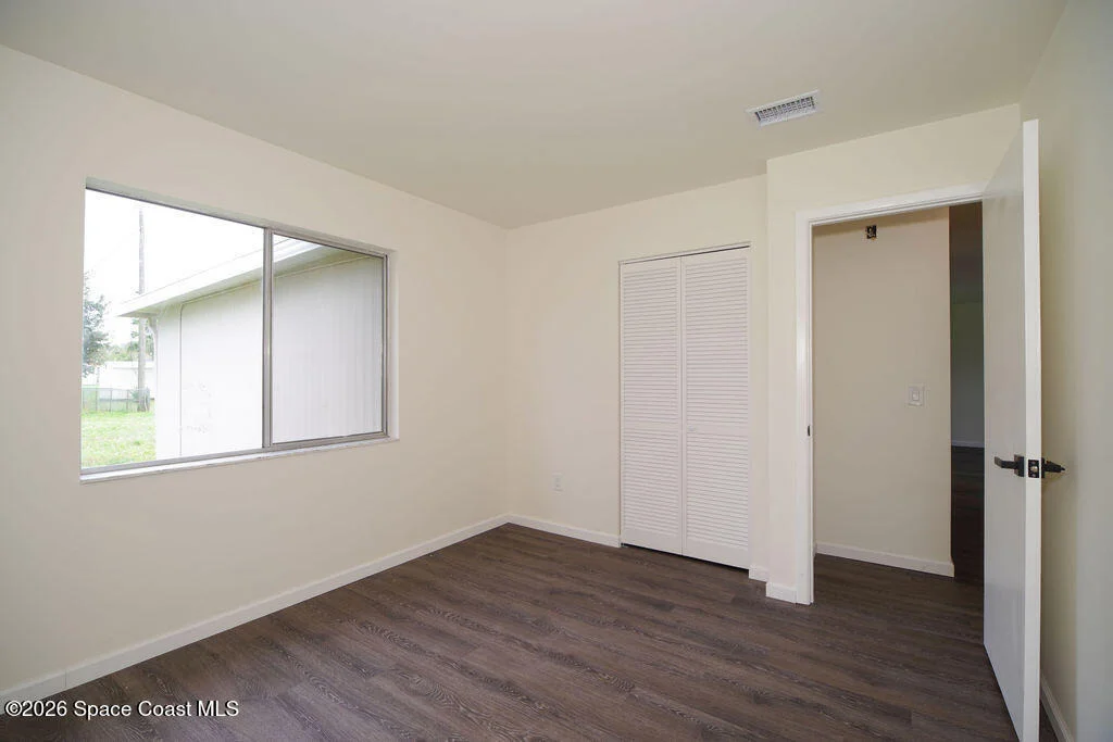 Photo of 653 Atlas Avenue NE