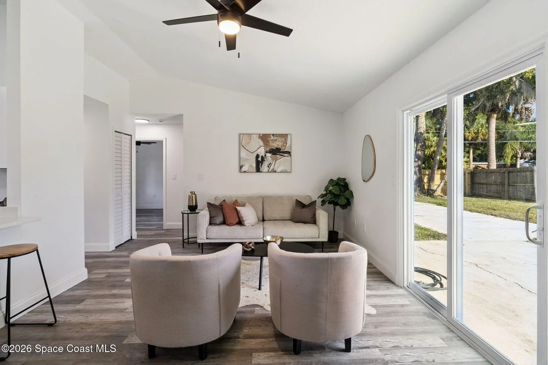 Photo of 6295 Janina Road