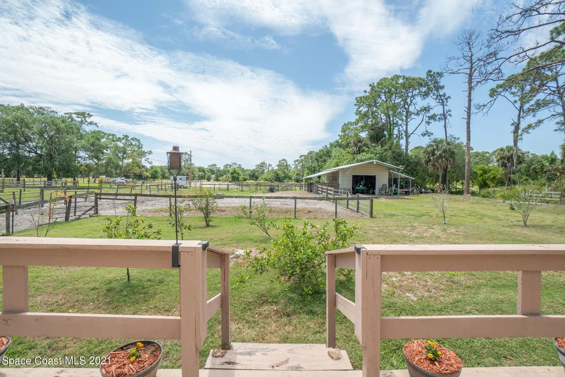 Photo of 3635 Hield Road
