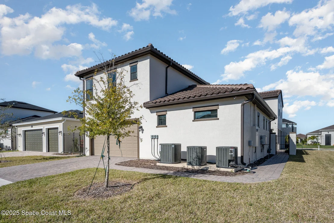 Photo of 8417 Gullen Drive