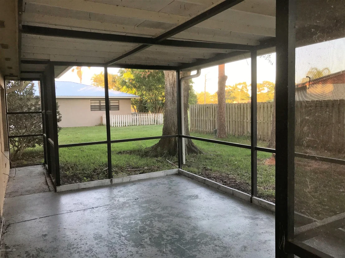 Photo of 841 Preston