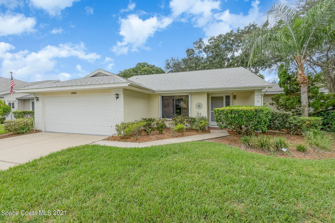 Photo of 1565 Freedom Drive