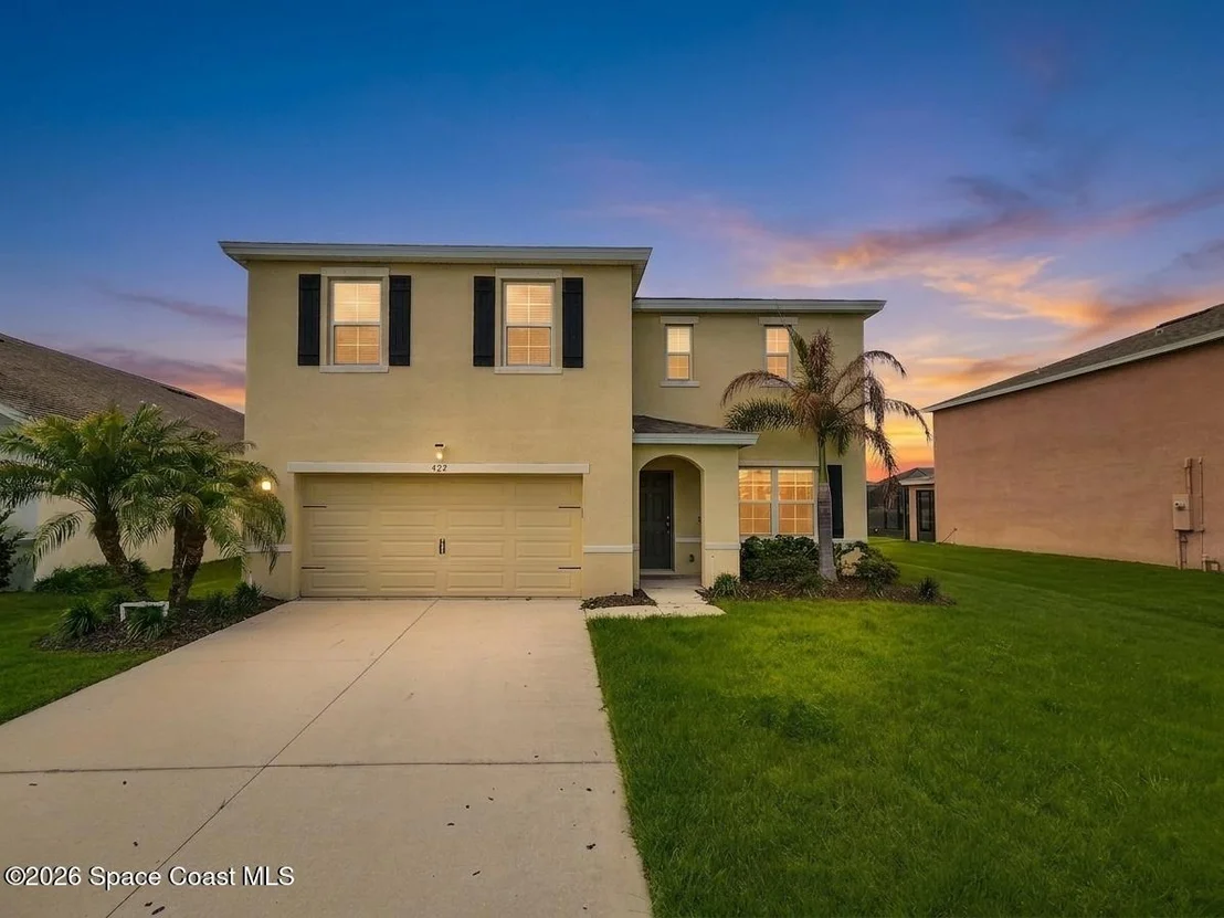 Photo of 422 Moray Drive