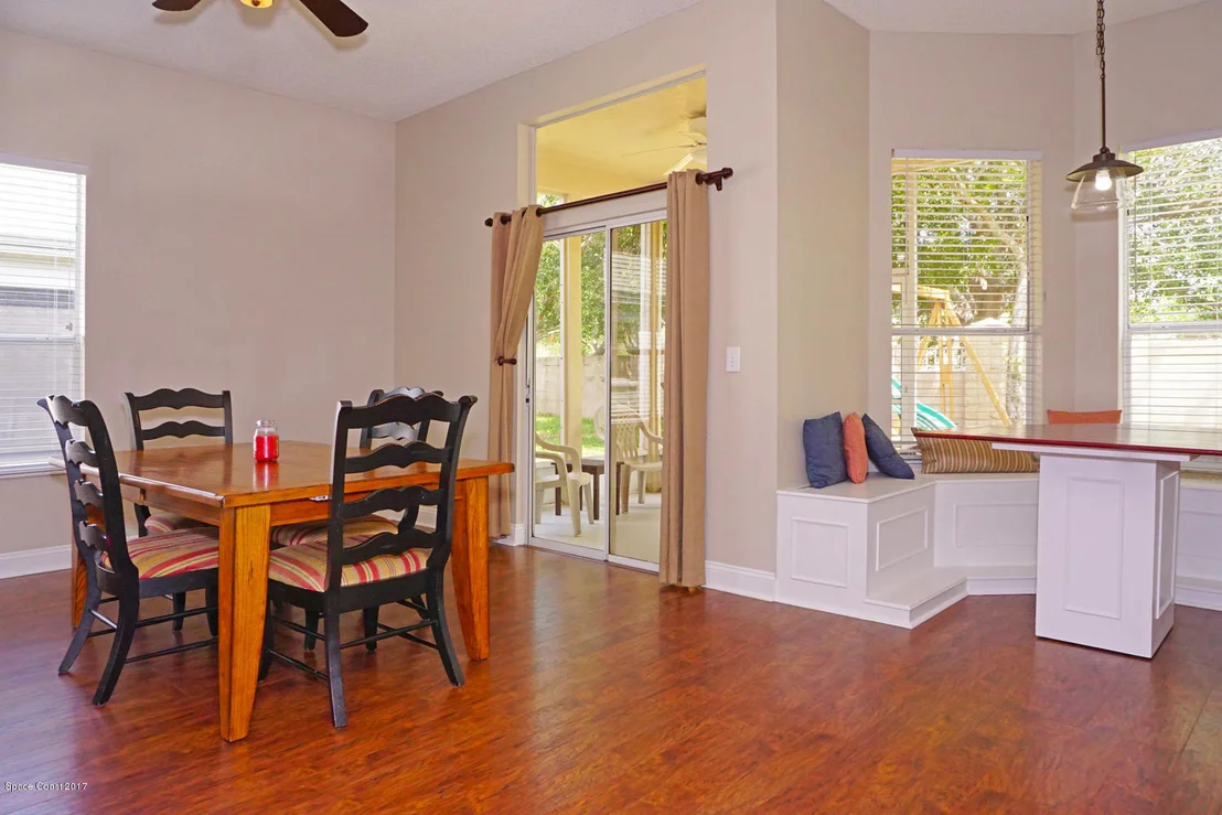 Photo of 7014 Hammock Trace Drive