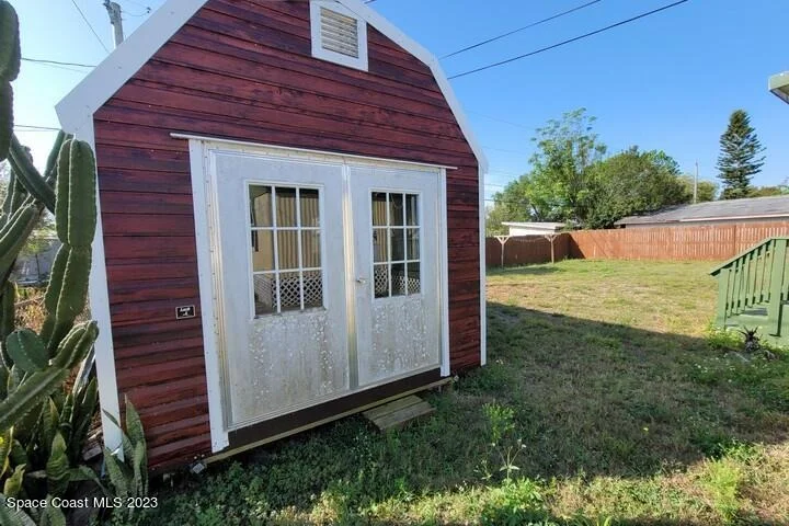 Photo of 3455 Populatic Street