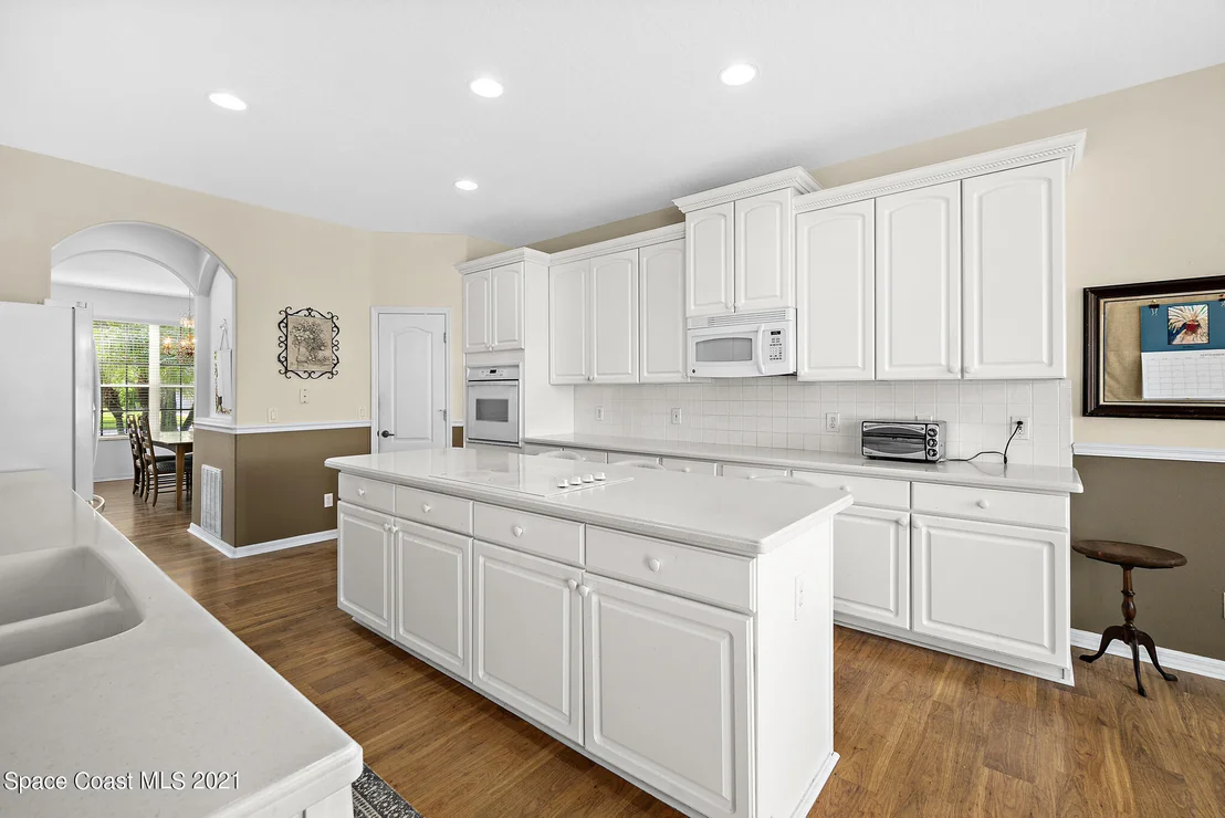 Photo of 5876 Arlington Circle