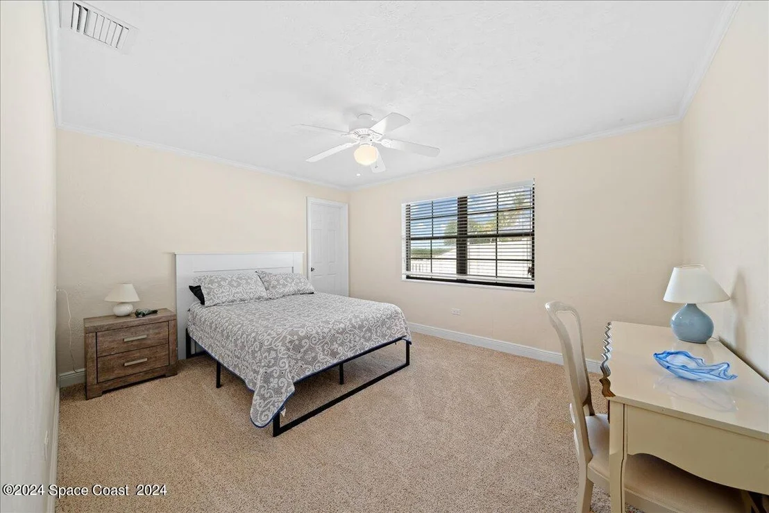 Photo of 206 Riverside Drive
