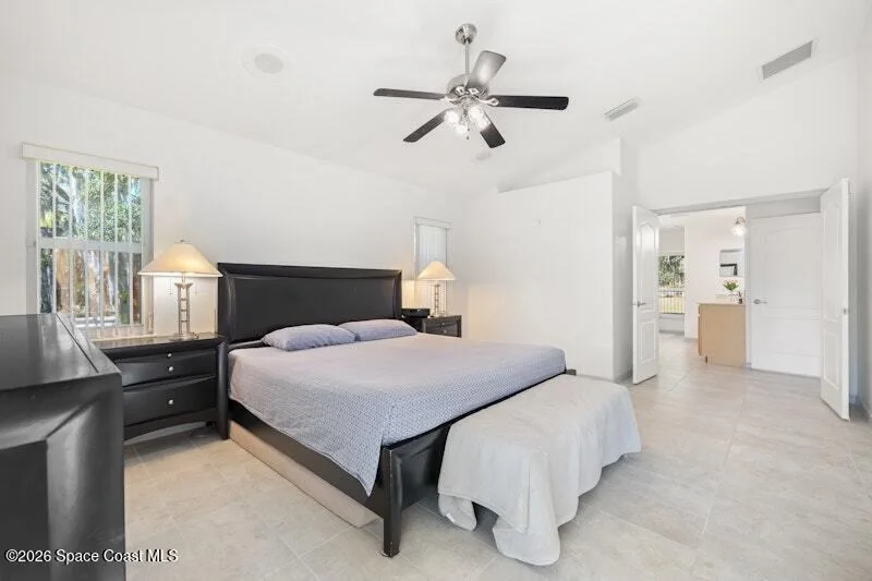 Photo of 3375 Hield Road