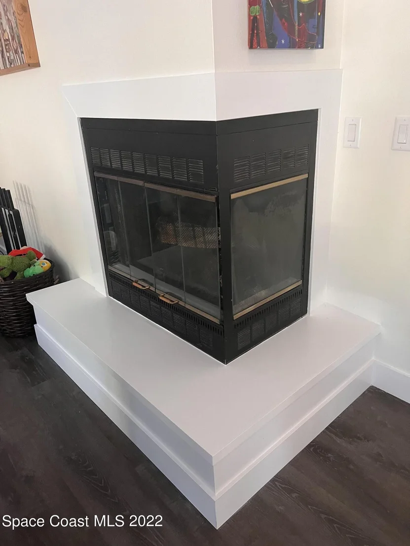 Photo of 460 Bay Point Drive