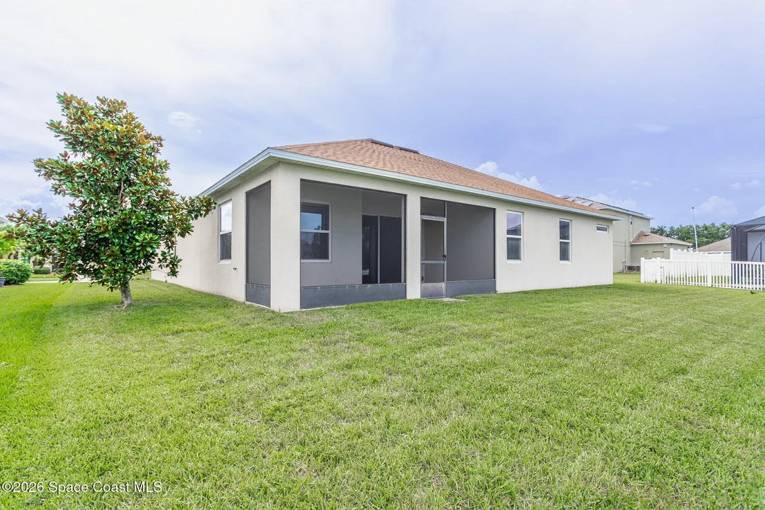 Photo of 1851 Bridgeport Circle