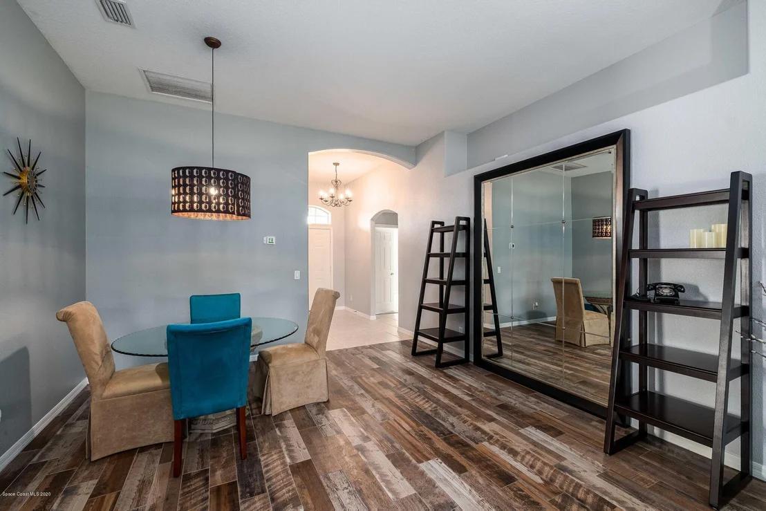 Photo of 265 Sedgewood Circle