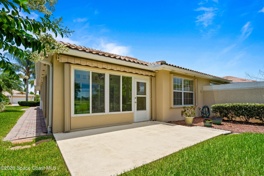 Photo of 3412 Hyperion Way SE