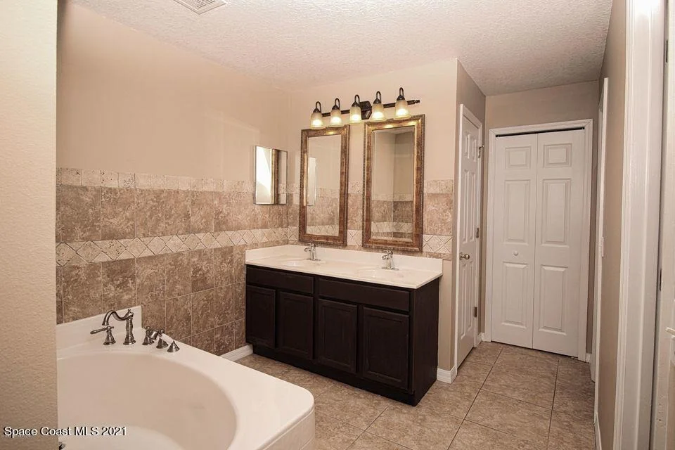Photo of 480 Tortuga Way
