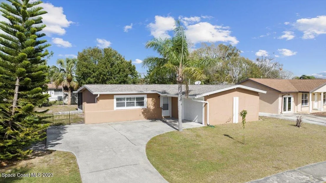 Photo of 970 Macco Road