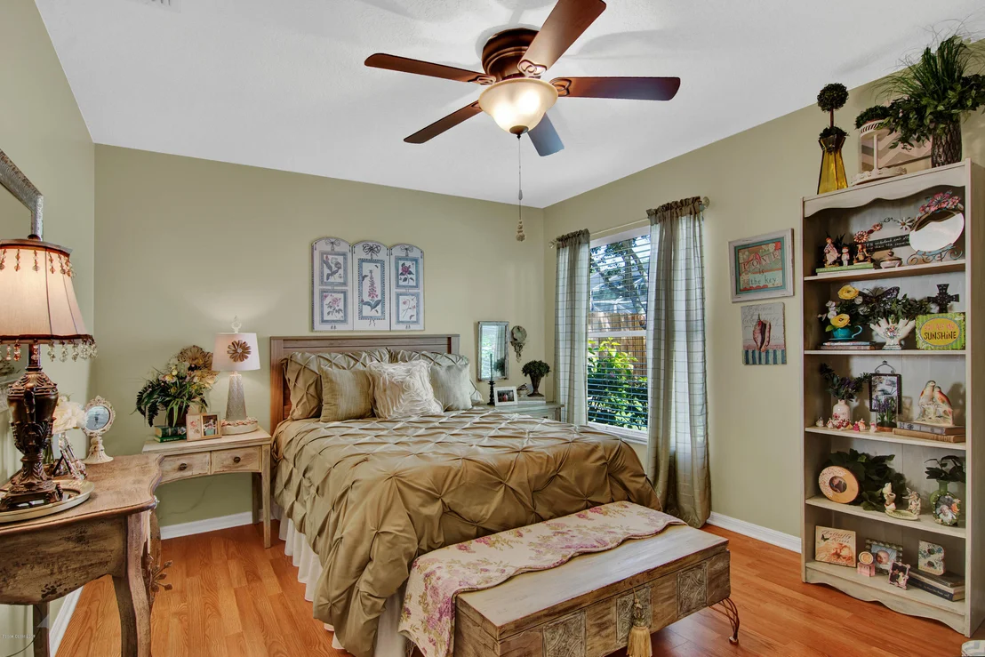 Photo of 6042 Newbury Circle