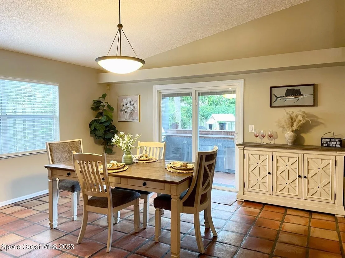 Photo of 8001 Bracken Lane