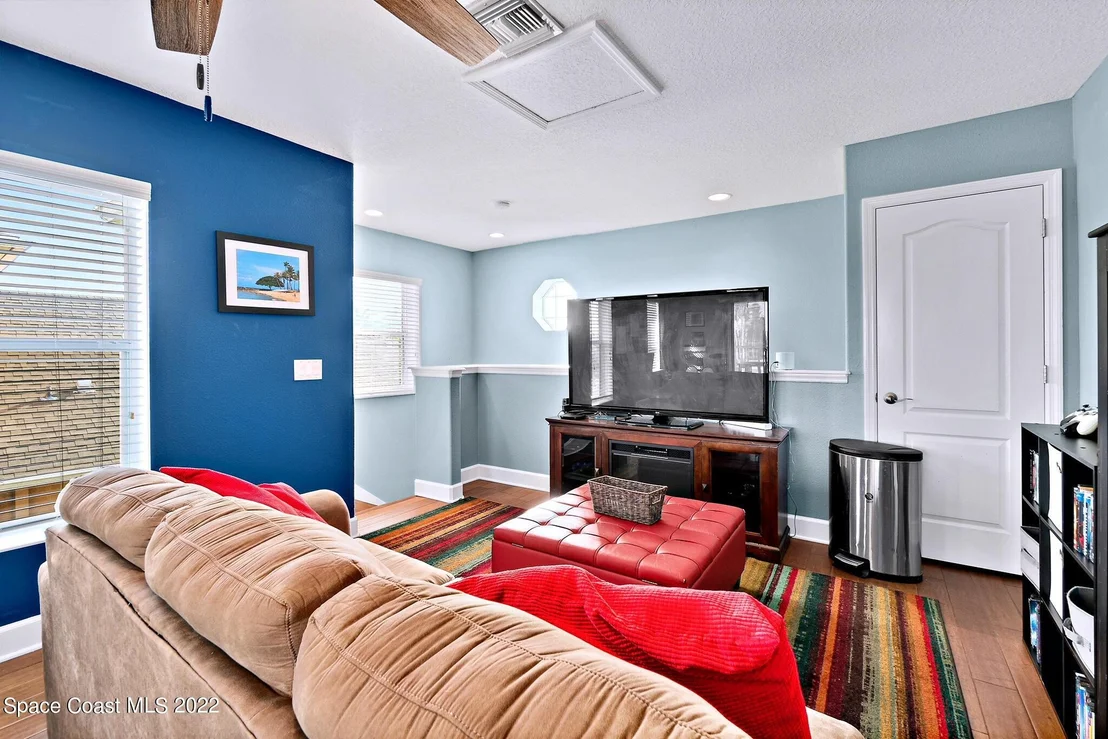 Photo of 5920 Rusack Drive