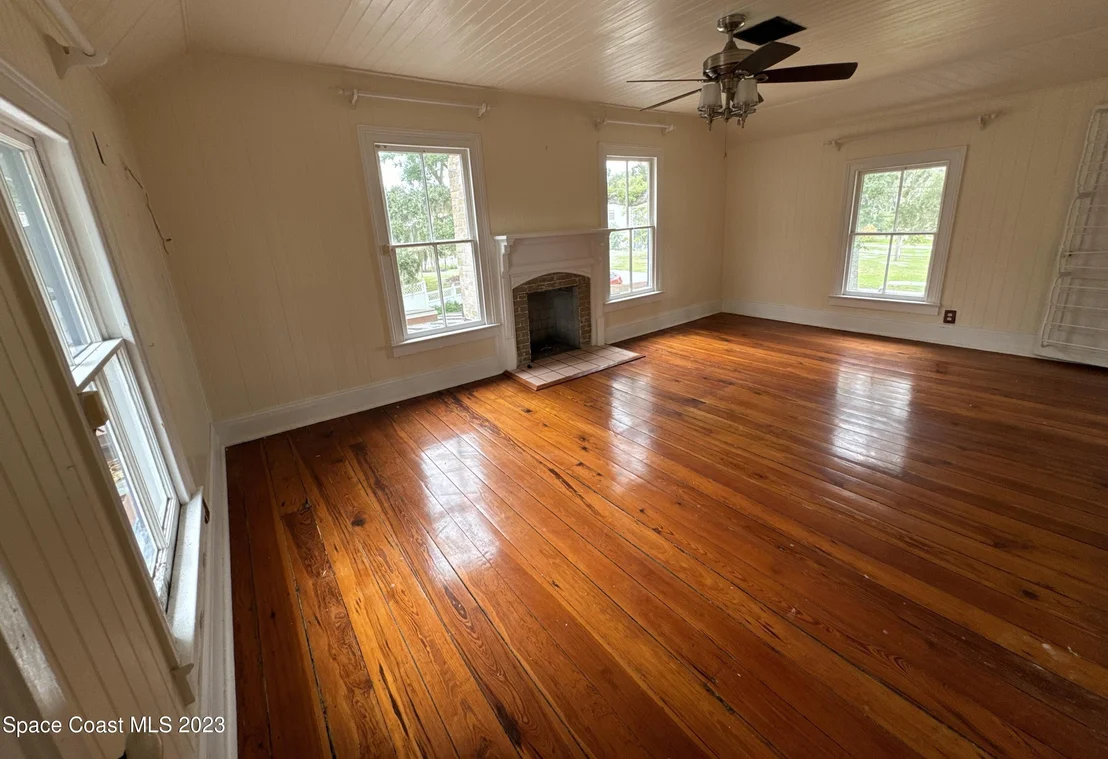 Photo of 1451 Rockledge Drive