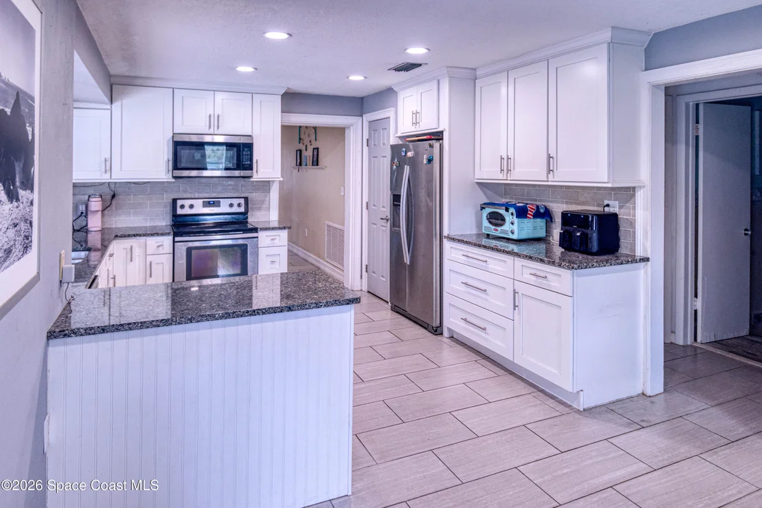 Photo of 122 Sunset Drive