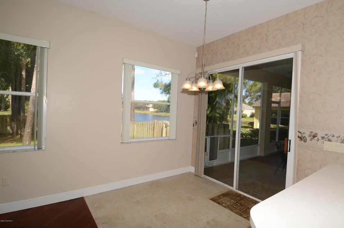 Photo of 802 Potomac Drive