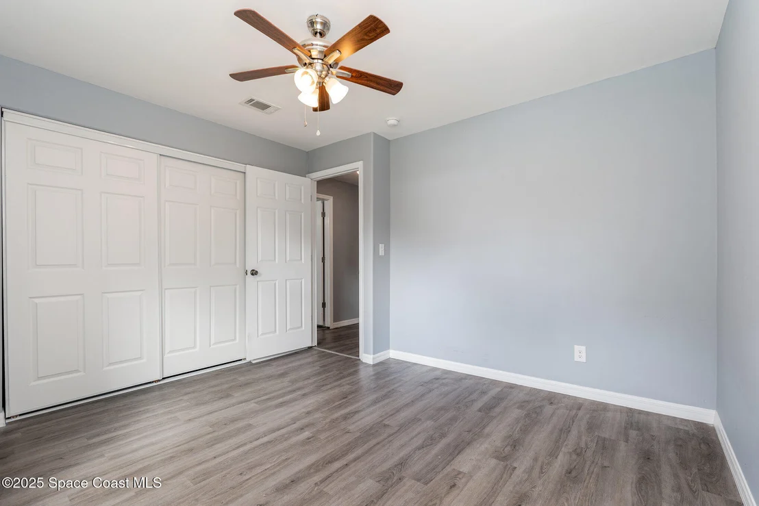 Photo of 190 Stephenson Drive NE