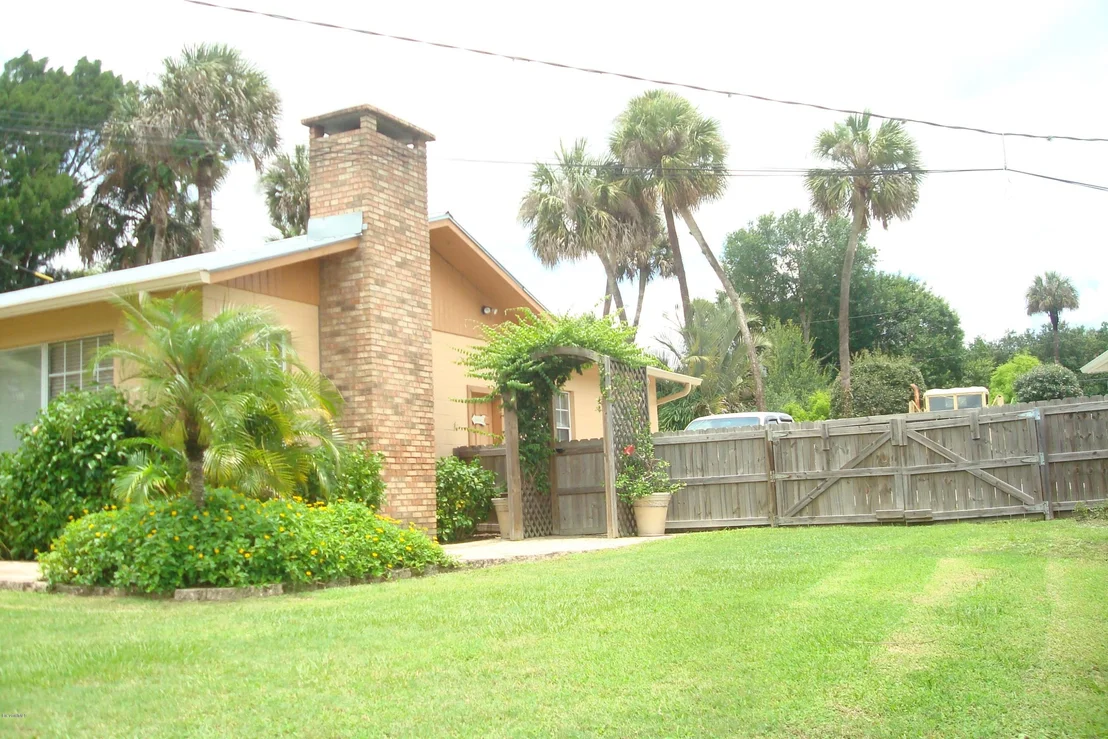 Photo of 8274 Baxter Point