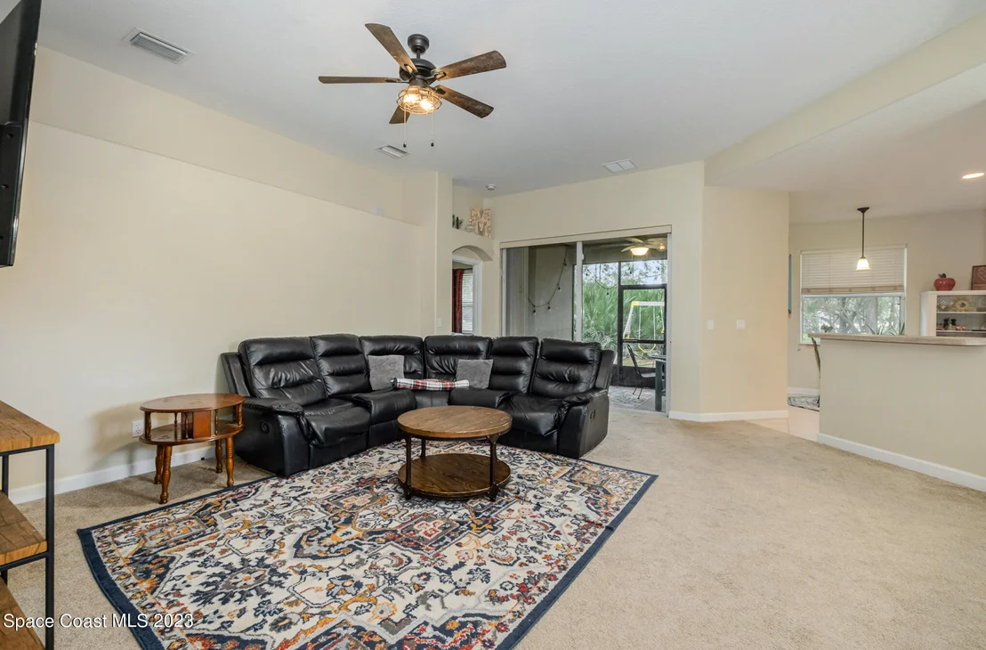 Photo of 577 Gardendale Circle SE