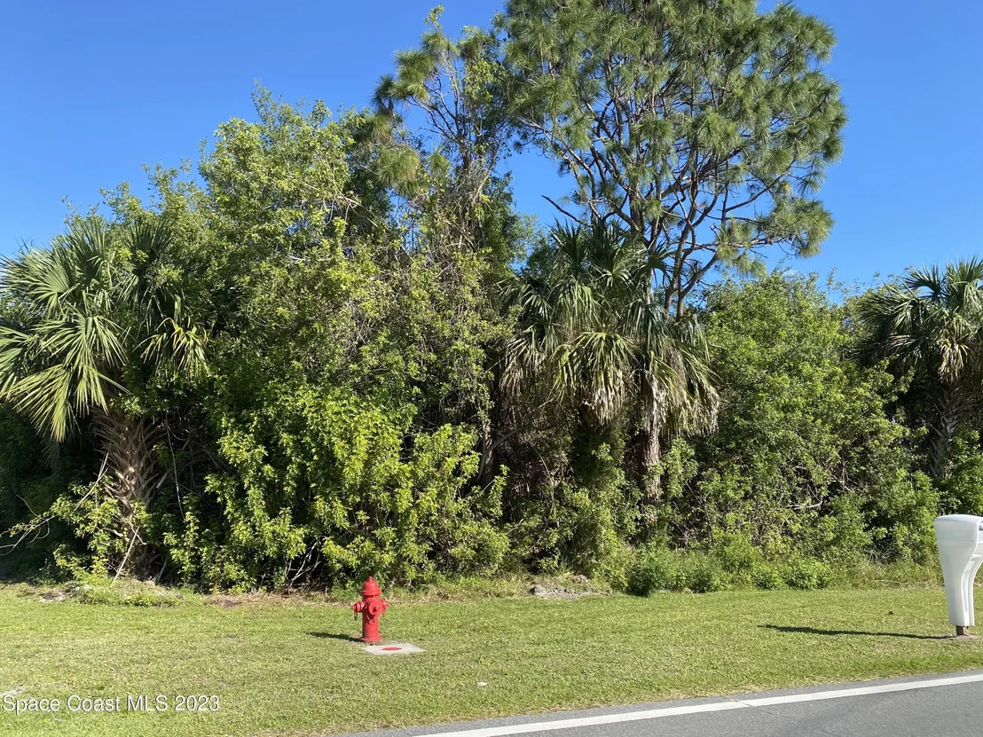 Photo of 305 Perch Lane