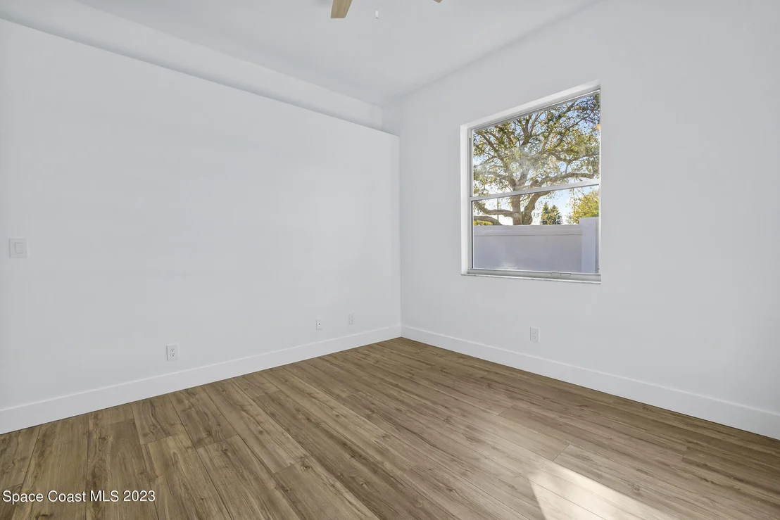 Photo of 473 Peregrine Drive