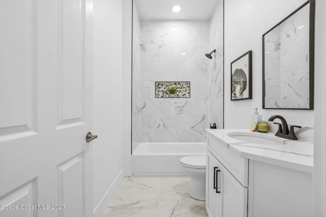 Photo of 473 Peregrine Drive