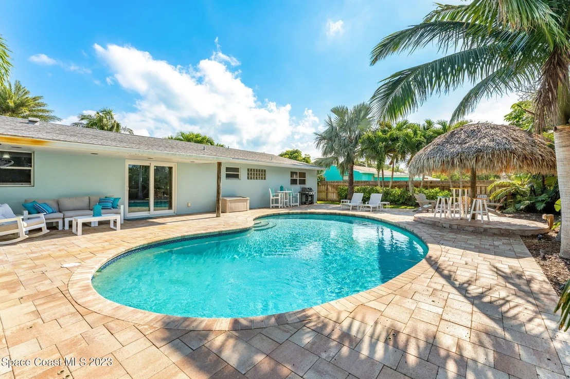 Photo of 425 Cinnamon Drive