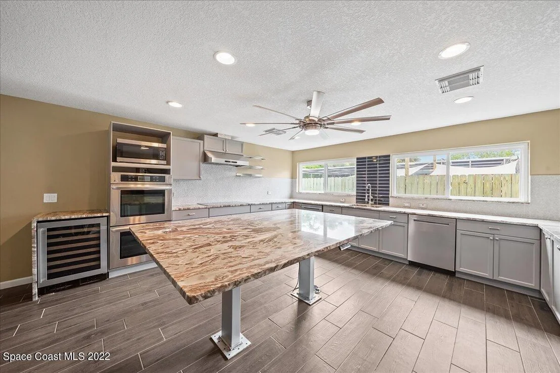 Photo of 239 Sand Pine Road