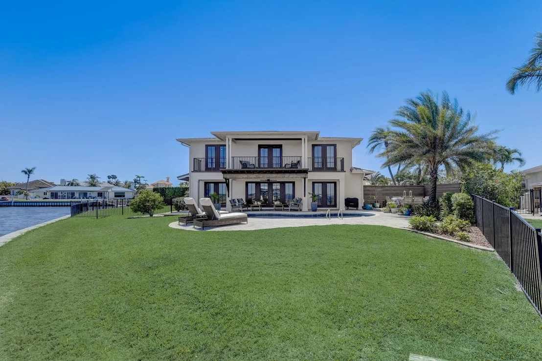 Photo of 451 River View Lane