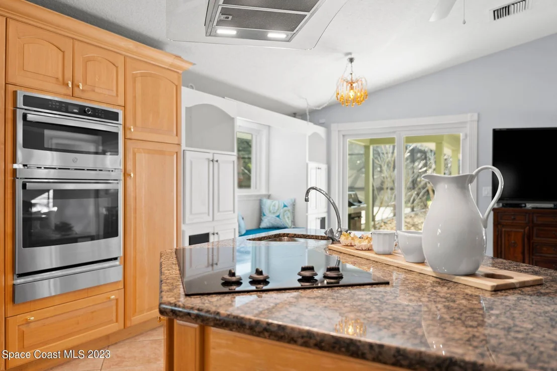 Photo of 1455 Rockledge Drive