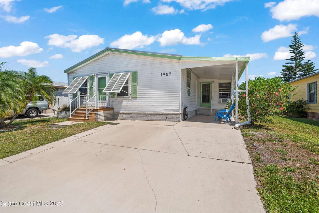 Photo of 1907 Mango Street NE