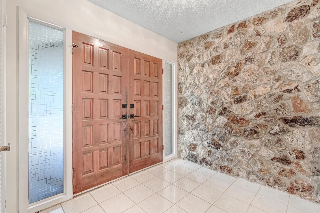Photo of 675 Caribbean Road