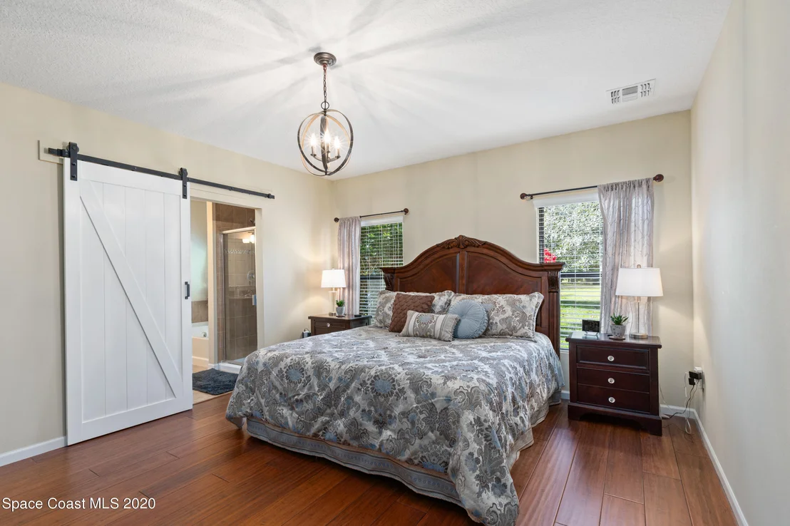 Photo of 1383 Hailey Street