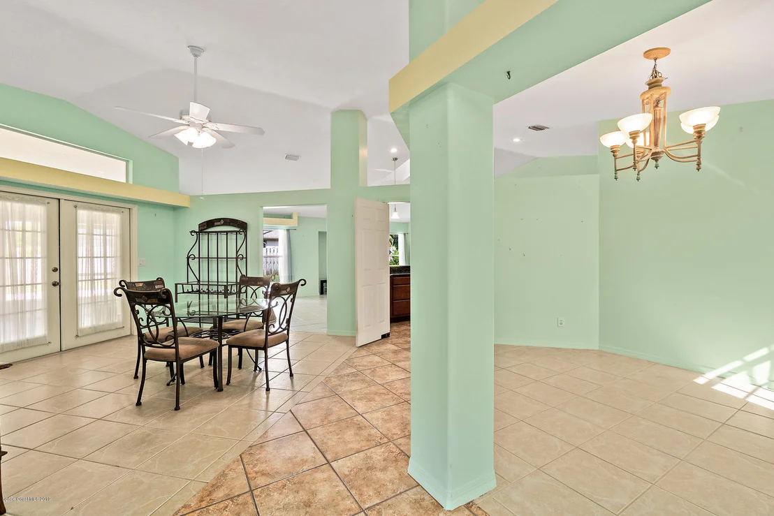Photo of 800 Crossbow Drive