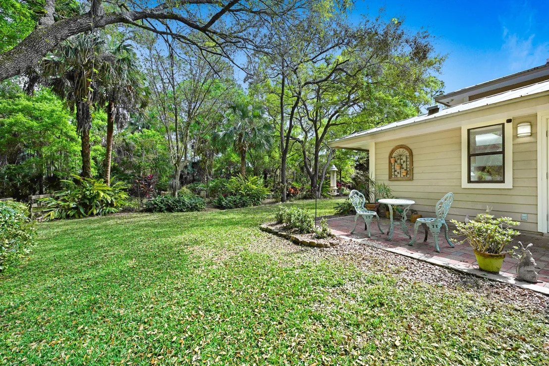 Photo of 4005 Powell Road