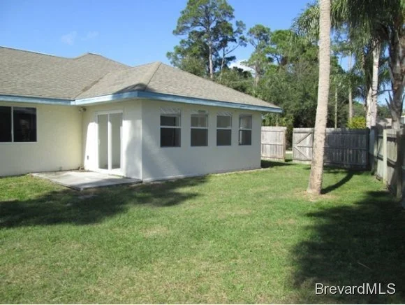 Photo of 7045 Grissom