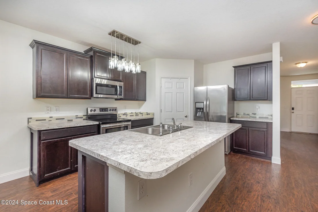 Photo of 2675 Falcon Lane