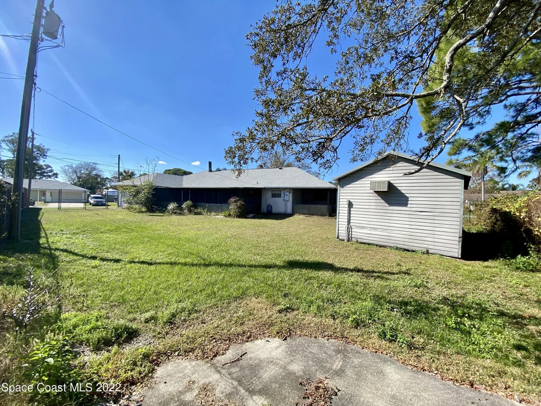 Photo of 3965 Oakland Street