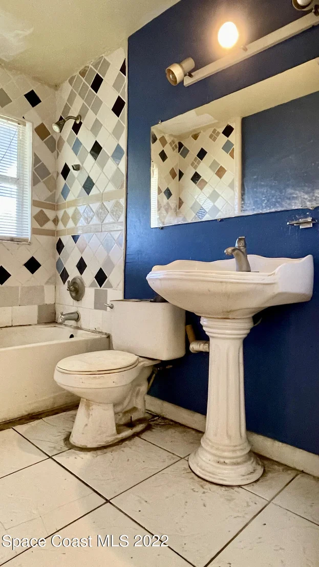 Photo of 257 Lincoln Road