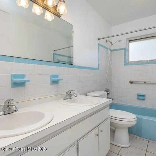 Photo of 1378 Estridge Drive