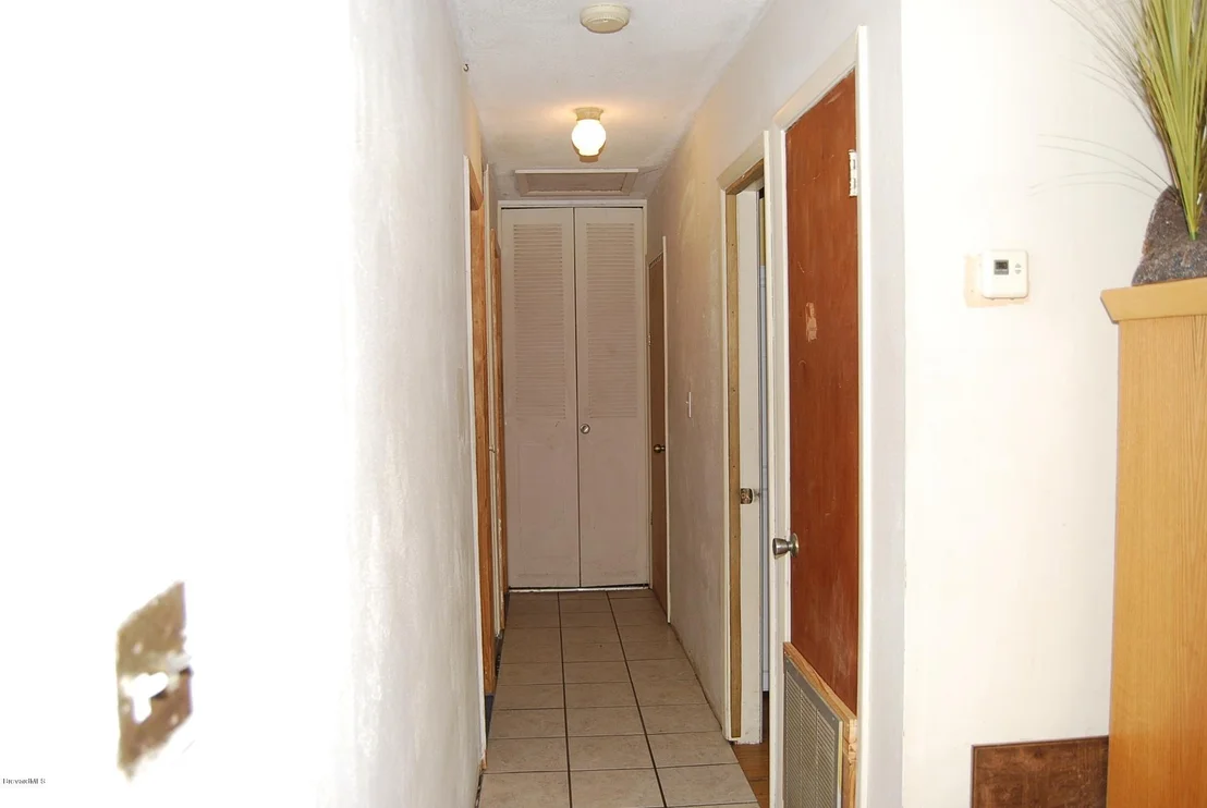 Photo of 857 Chickasaw Avenue